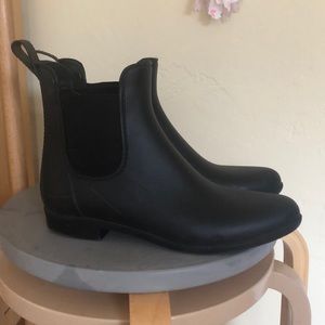 J crew Chelsea rain boots
